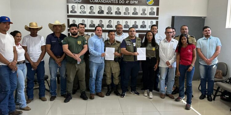 Prefeitura de Gurupi e órgãos fiscalizadores assinam termo de cooperação com medidas para coibir maus-tratos a animais na Cavalgada