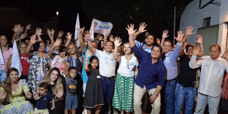 Candidato a vereador Walter Coelho faz reunião com os moradores do setor Santa Cruz em Gurupi.