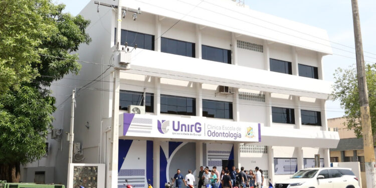 UnirG lança vestibular Odontologia Noturno, com mensalidade reduzida