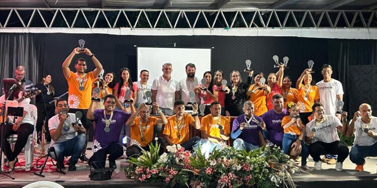 Apoio de Amélio impulsiona ações e participação em programa de vida saudável dos servidores da Unirg