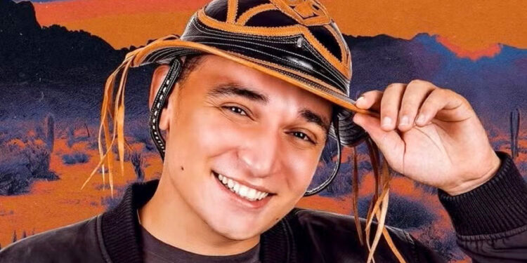 No dia 30 de dezembro, o cantor de renome nacional, João Gomes, se apresenta em palco montado no estacionamento do Ginásio Ayrton Senna - Foto: Divulgação