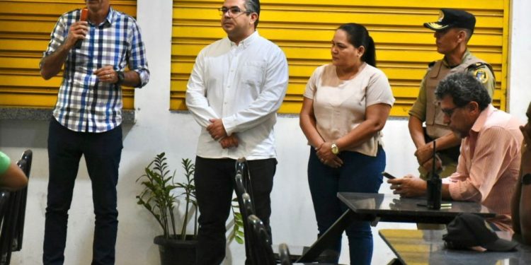 Prefeitura de Gurupi reúne permissionários do Mercado Municipal para reforçar regras para o bom funcionamento do local