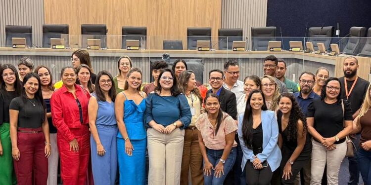 Câmara de Gurupi promove diálogo sobre autismo e inclusão em roda de conversa