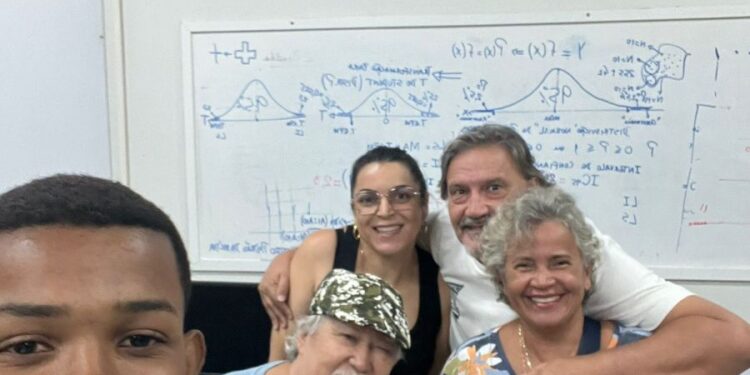 Projeto Hora Cidadã ganha reforço científico com apoio de minicurso de Estatística